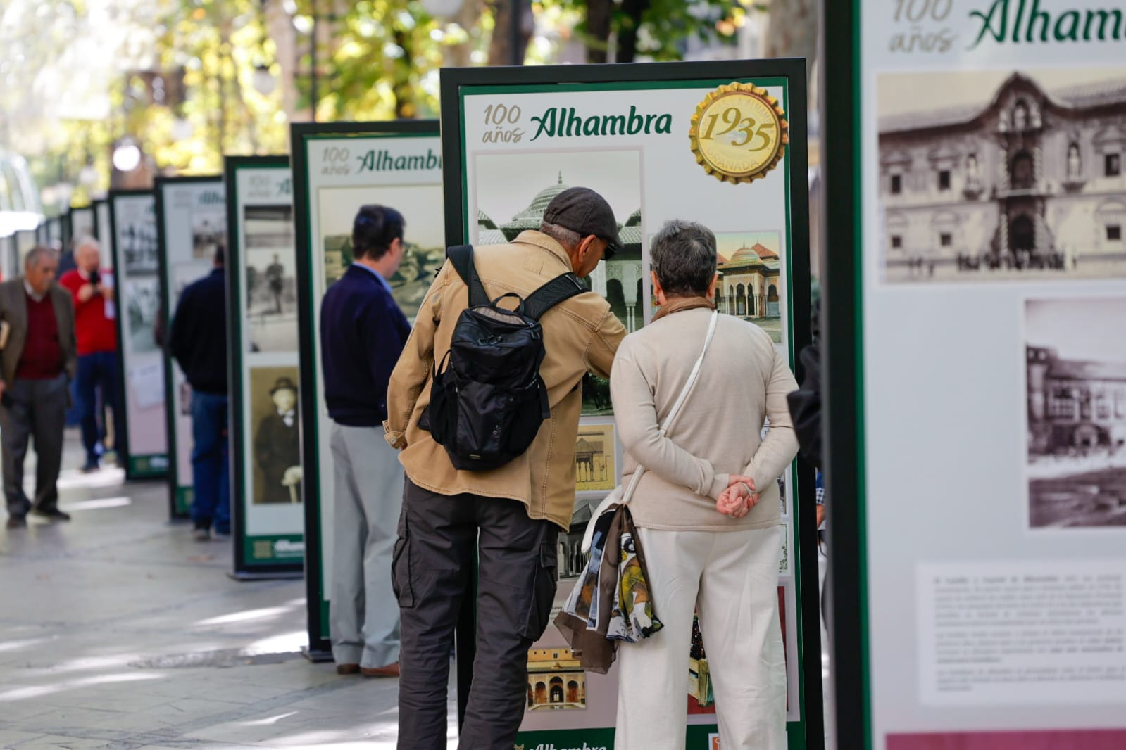 100-anos-100-imagenes-granada-exhibe-el-centenario-de-cervezas-alhambra-hasta-el-30-de-noviembre