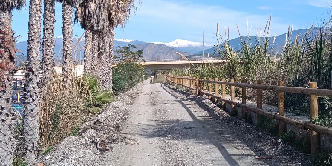 sol-y-temperaturas-suaves-en-la-costa-de-granada-hasta-23-oc-de-maxima-y-9-oc-de-minima