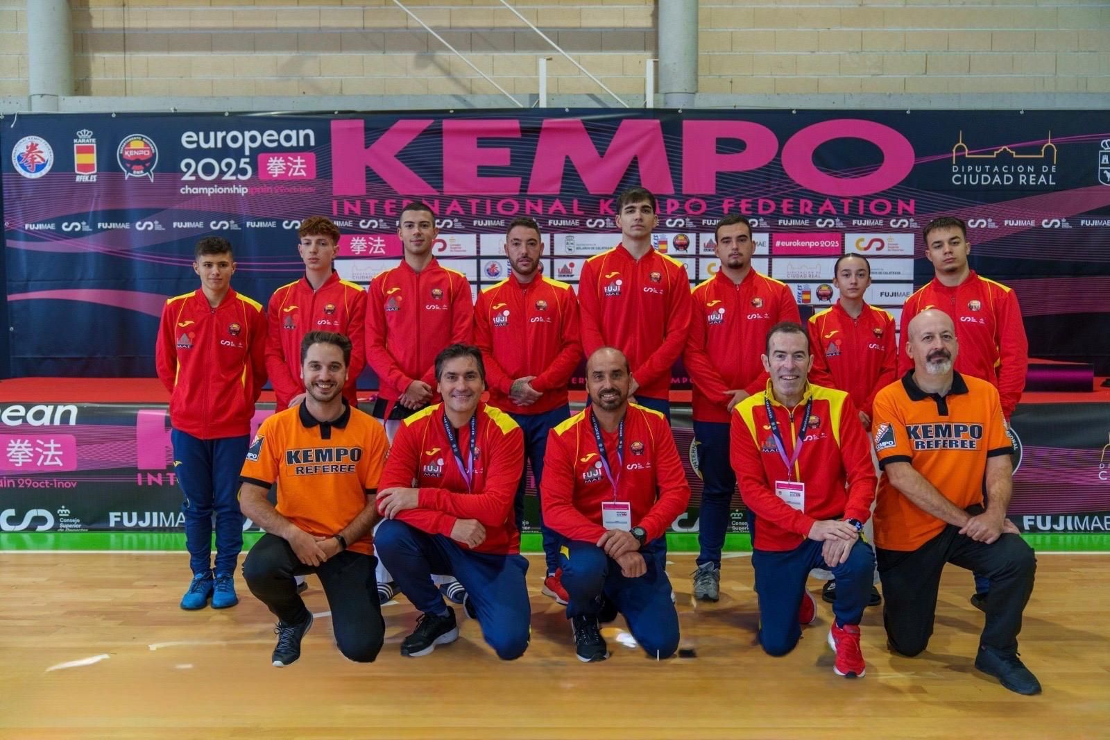 almunecar-la-herradura-suma-15-medallas-y-dos-oros-en-un-europeo-de-kenpo-para-recordar