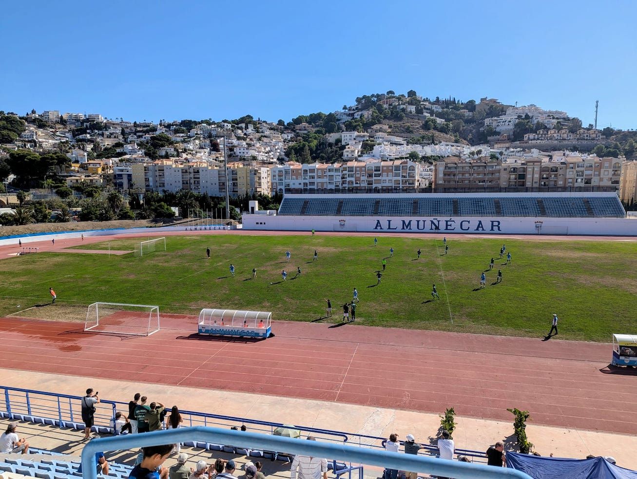 incomprensible-decision-la-rfaf-programa-un-partido-entre-dos-equipos-de-almunecar-a-96-km-de-distancia-cuando-disponen-de-3-campos-de-futbol-en-su-municipio