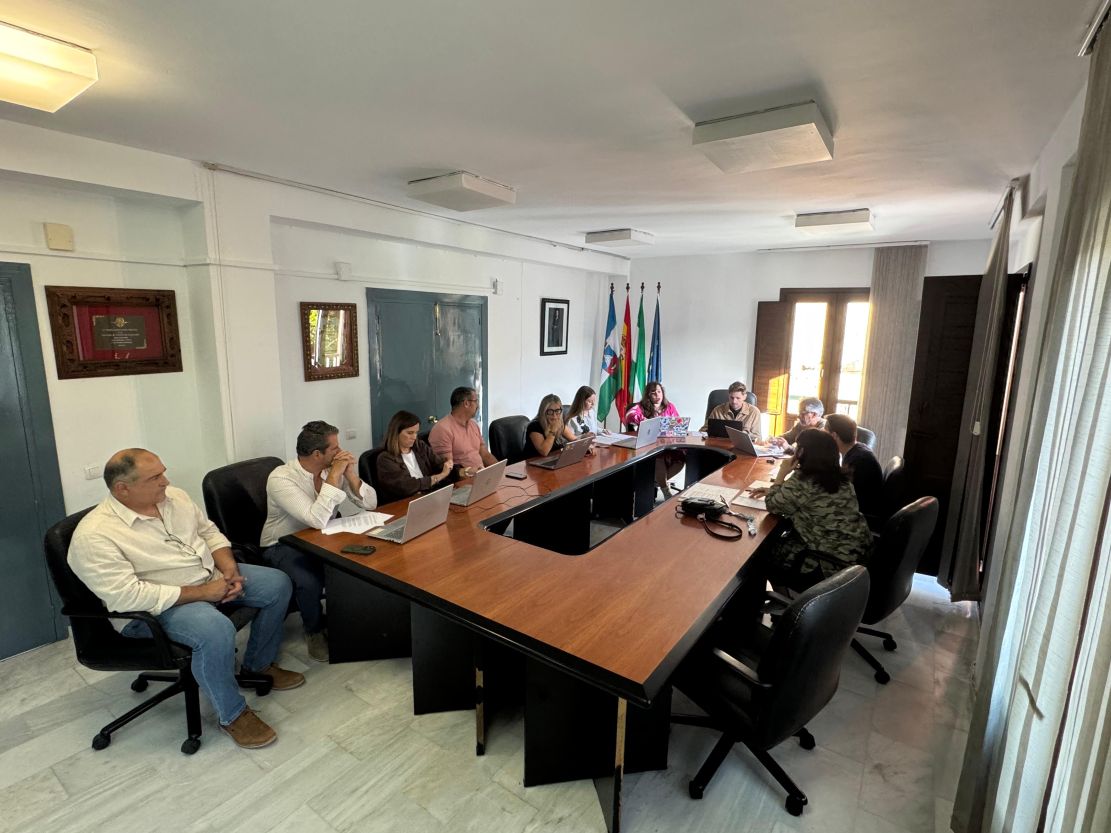 lanjaron-aprueba-un-presupuesto-de-7-millones-para-2026-con-mas-inversion-social-cultural-y-turistica