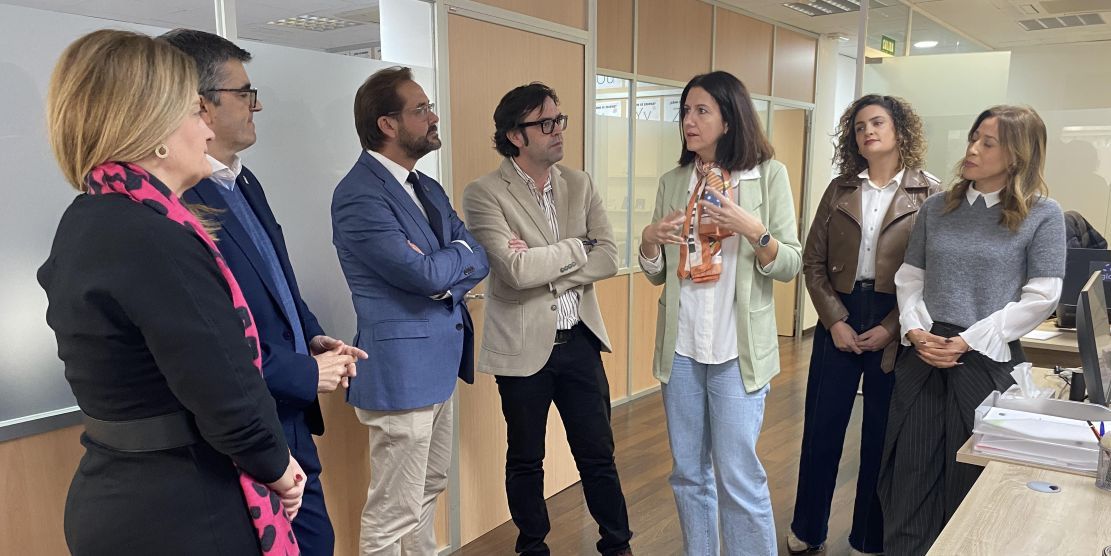 granada-impulsa-nuevas-oportunidades-laborales-para-mujeres-victimas-de-violencia-de-genero-con-la-continuidad-de-la-unidad-provincial