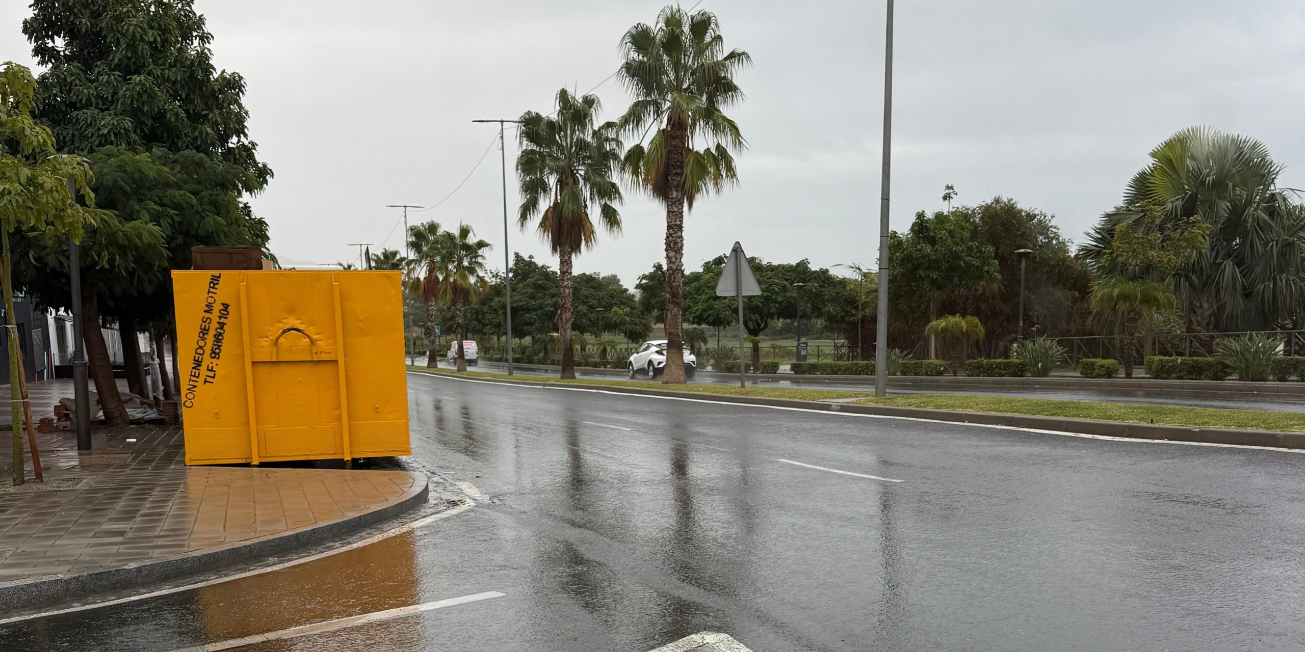 motril-andalucia-por-si-exige-al-ayuntamiento-eliminar-los-puntos-ciegos-en-los-accesos-a-la-avenida-norman-bethune