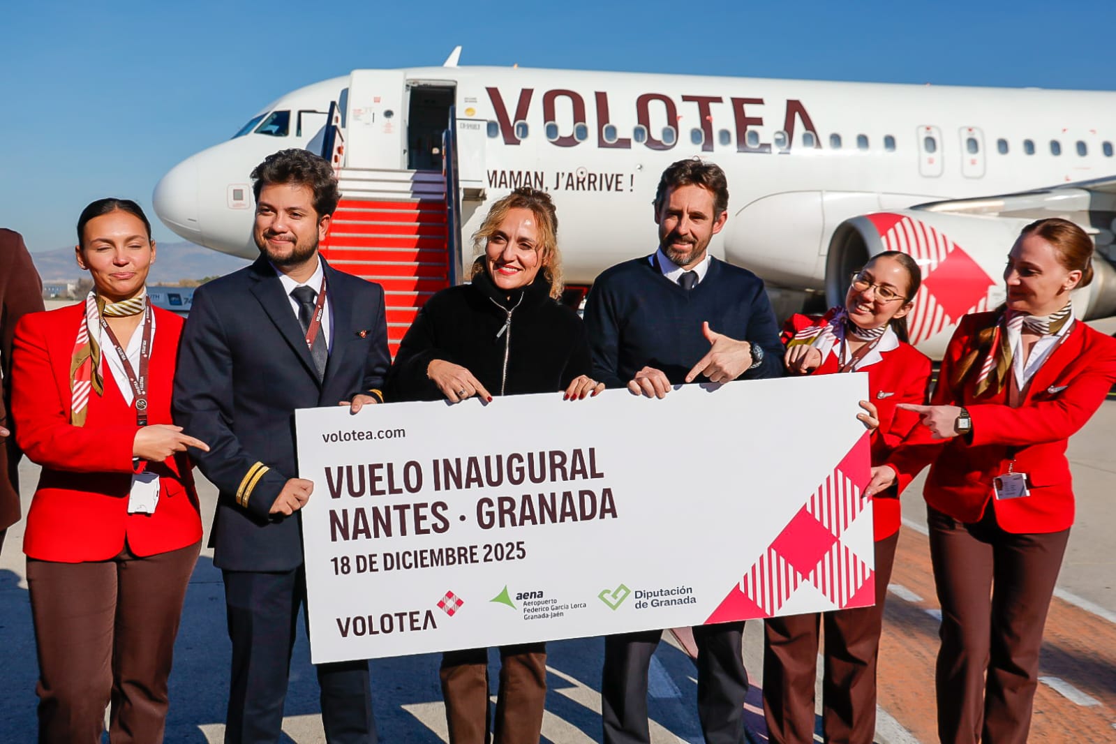 estreno-turbulento-el-primer-vuelo-granada-nantes-se-ve-obligado-a-aterrizar-en-malaga-por-la-niebla