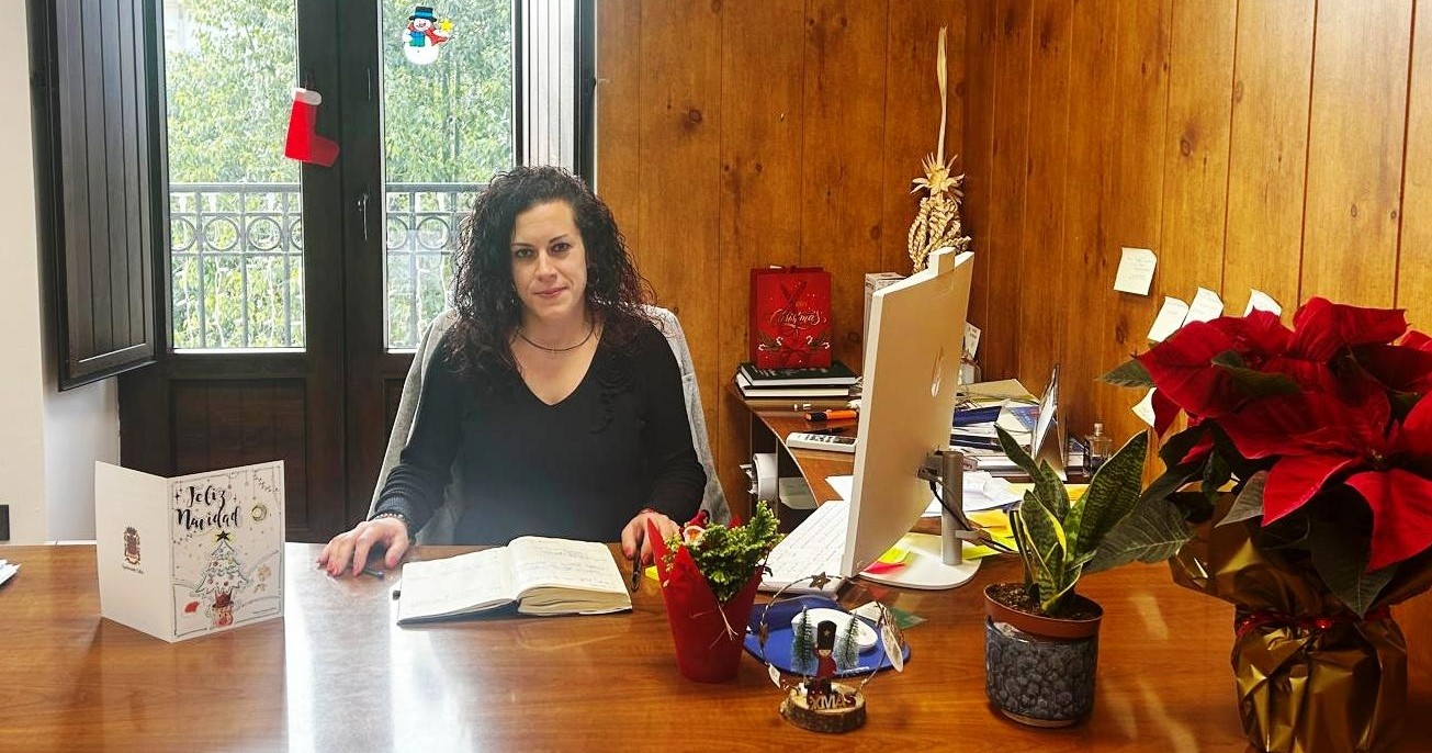 granada-golpe-sucio-en-redes-difunden-imagenes-degradantes-de-la-alcaldesa-creadas-con-ia