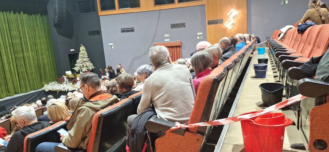 criticas-del-psoe-almunecar-la-herradura-a-la-politica-de-escaparate-del-alcalde-frente-al-deterioro-de-espacios-publicos