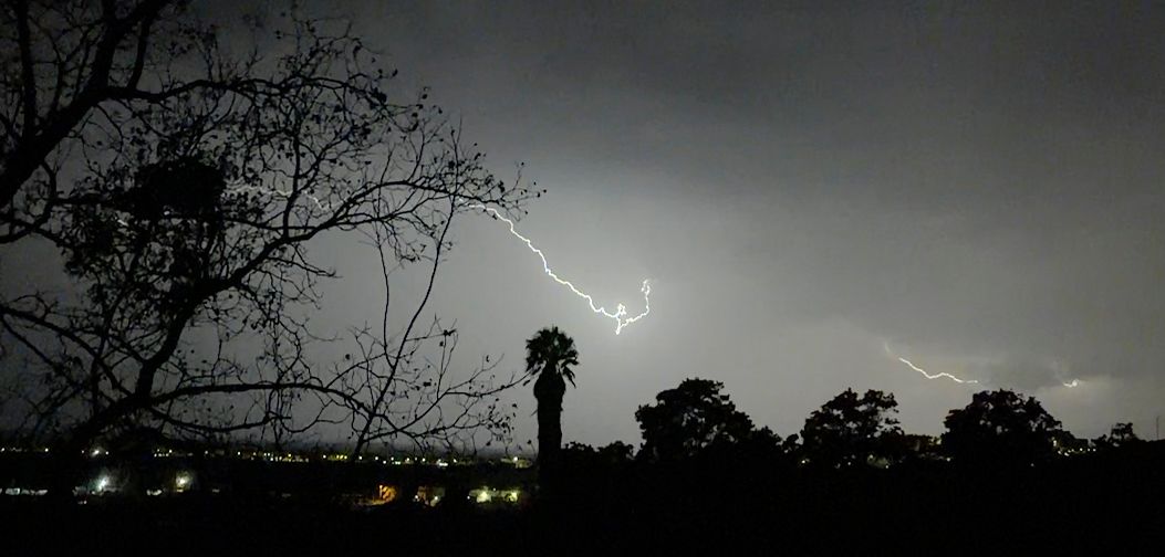 motril-granada-domingo-bajo-alerta-naranja-por-lluvias-en-todo-el-litoral-de-la-costa-de-granada