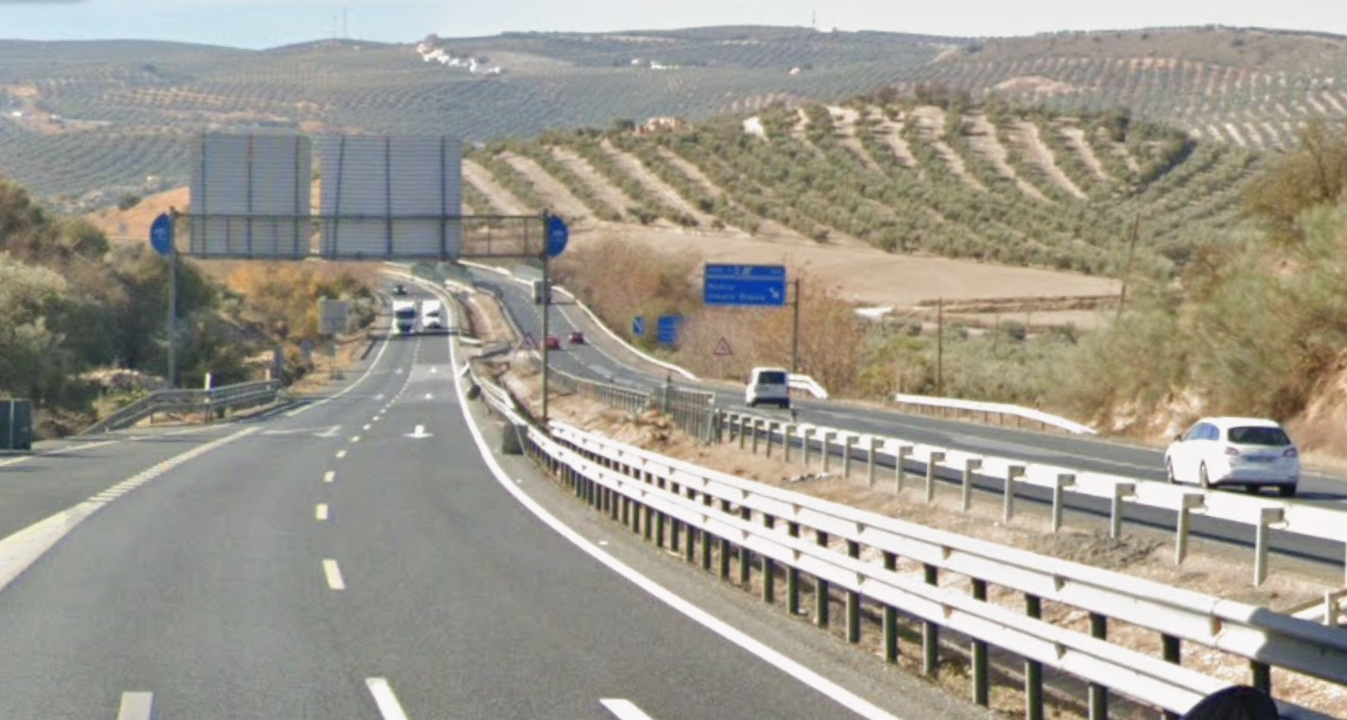 granada-accidente-mortal-en-la-a-92-deja-sin-vida-a-un-conductor-de-26-anos-en-santa-fe