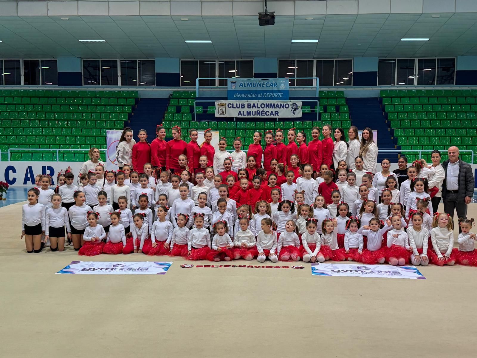 mas-de-un-centenar-de-gimnastas-de-almunecar-velez-de-benaudalla-la-herradura-molvizar-y-motril-destacan-en-la-gala-de-navidad-de-gimnasia-ritmica