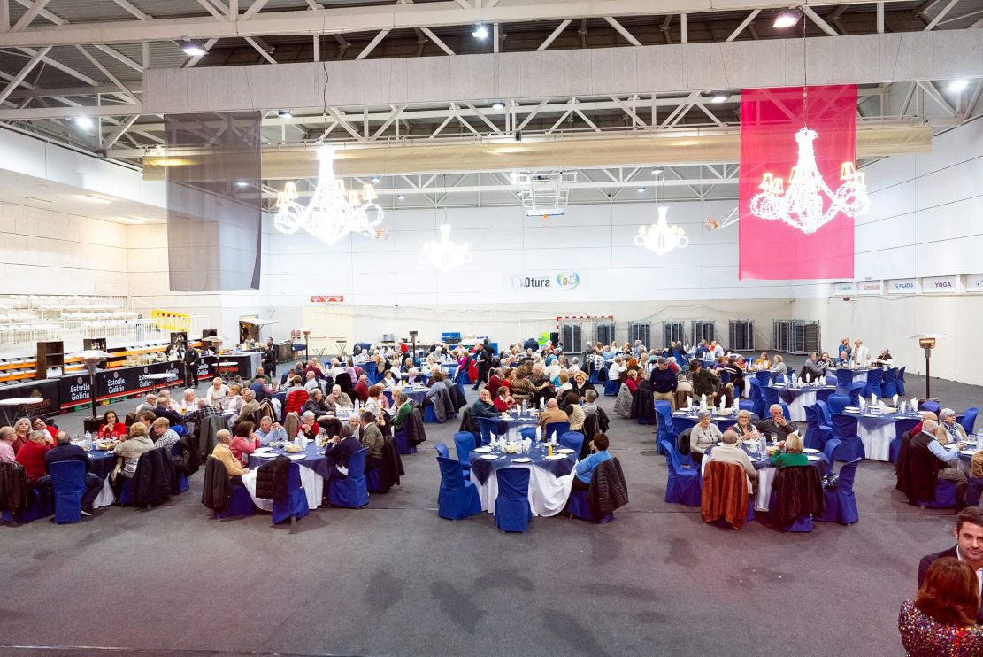 otura-despide-2025-con-triple-celebracion-cotillon-nochevieja-infantil-y-fiesta-para-mayores-con-pasodobles-talleres-y-musica-en-directo