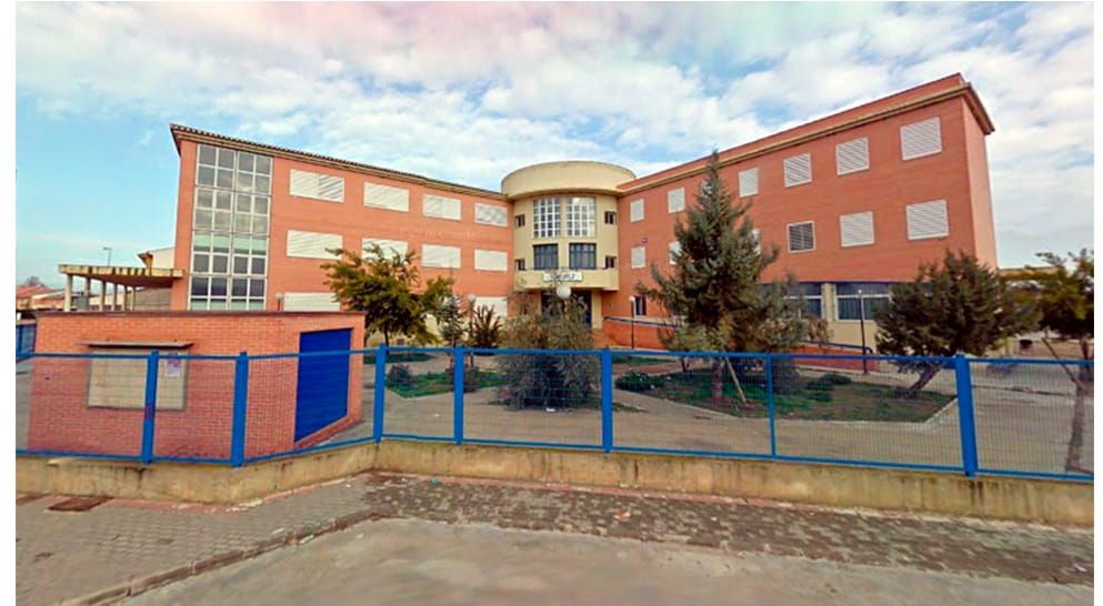 tres-meses-sin-administrativo-en-el-ies-fernando-de-los-rios-el-alcalde-denuncia-la-falta-de-prevision-de-la-junta