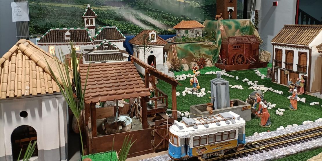 la-zubia-granada-inaugura-su-belen-monumental-con-figuras-en-movimiento-y-nueva-maqueta-del-mirador-del-laurel