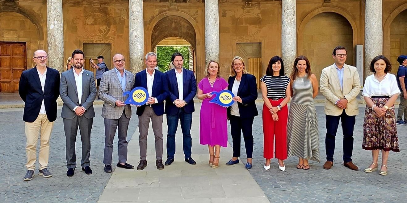 pablo-acevedo-gana-el-i-premio-internacional-de-poesia-motril-puerto-de-la-alhambra