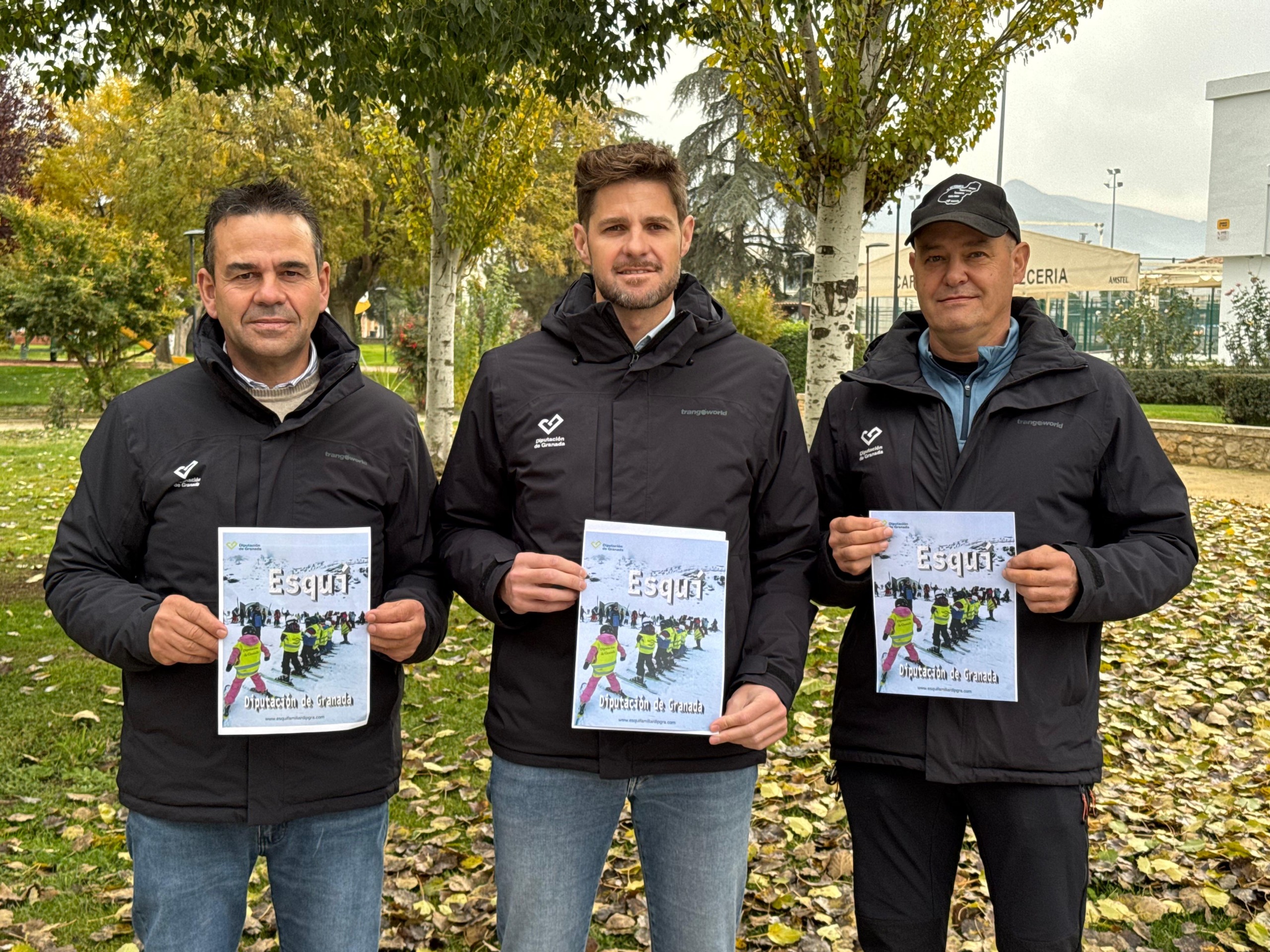 la-diputacion-de-granada-promueve-la-practica-del-esqui-con-programas-accesibles-para-municipios-de-menos-de-100-000-habitantes