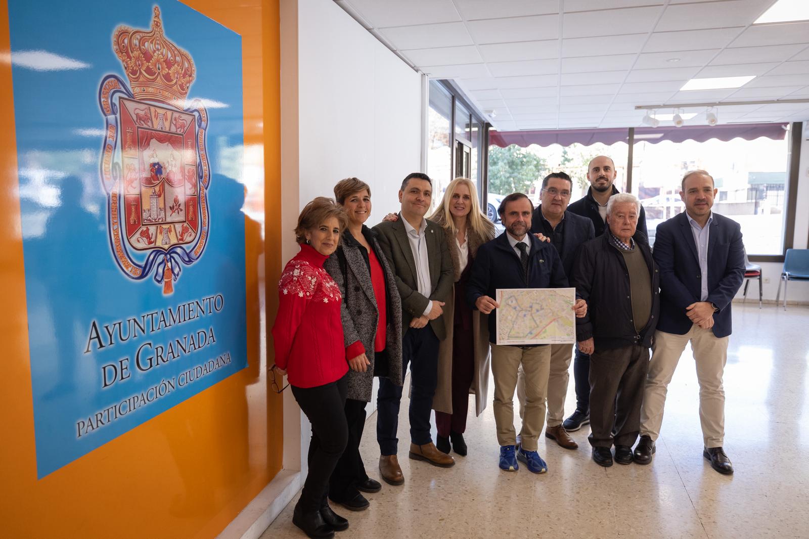 navidad-en-granada-el-ayuntamiento-impulsa-un-plan-con-bonos-transporte-y-animacion-para-reforzar-el-comercio-de-proximidad