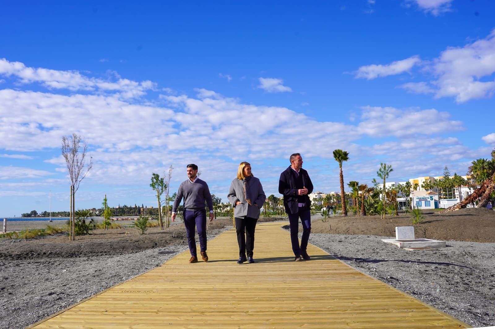 el-ayuntamiento-de-motril-impulsa-la-transformacion-del-litoral-con-mas-de-5-millones-de-euros-culmina-la-primera-fase-de-la-senda-del-cable-y-avanza-hacia-dos-kilometros-de-pasarela-continua