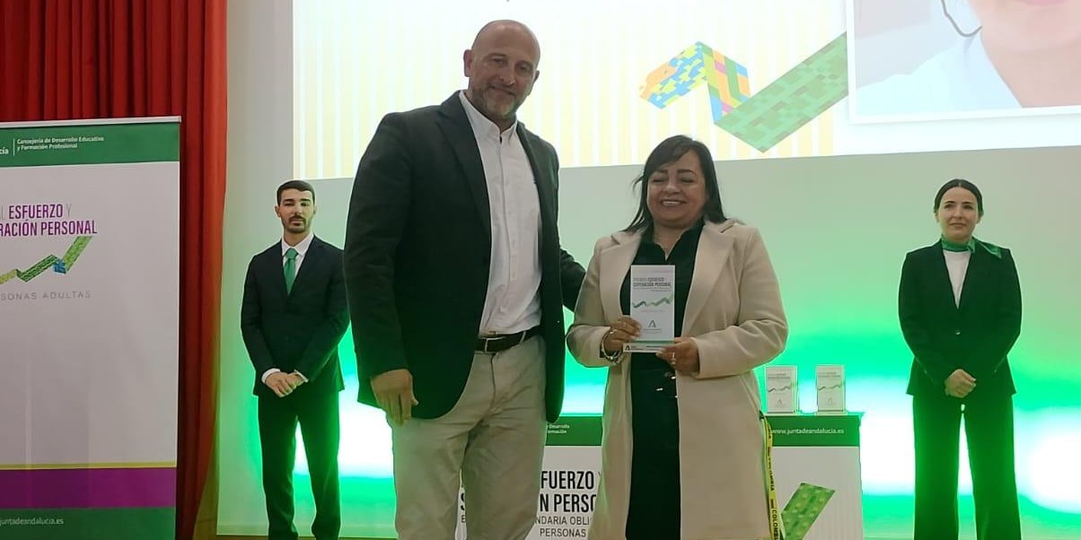 granada-suma-una-de-las-38-distinciones-andaluzas-a-la-superacion-personal-en-la-eso-para-adultos