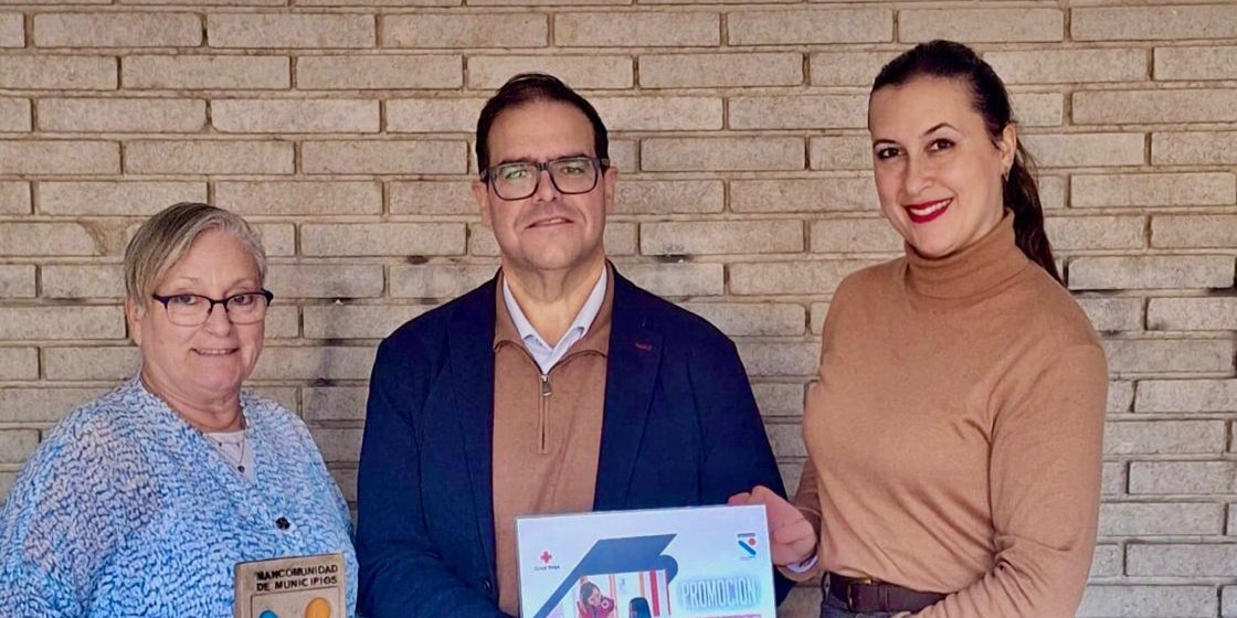 motril-caballero-destaca-el-programa-de-cruz-roja-en-la-costa-tropical-que-apoya-a-casi-100-menores-ante-un-abandono-escolar-del-30-en-jovenes-de-familias-con-menos-recursos