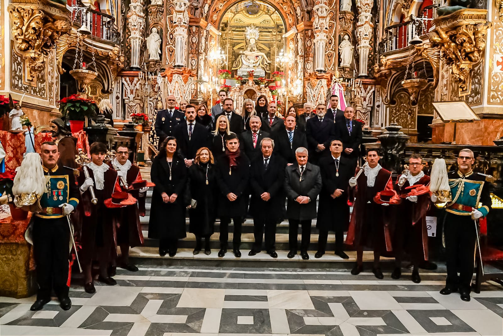 granada-renueva-su-voto-a-la-virgen-de-las-angustias-frente-al-riesgo-sismico-mientras-activa-dos-brigadas-antigrafitis-y-refuerza-la-limpieza-urbana-con-una-inversion-de-120-000-euros
