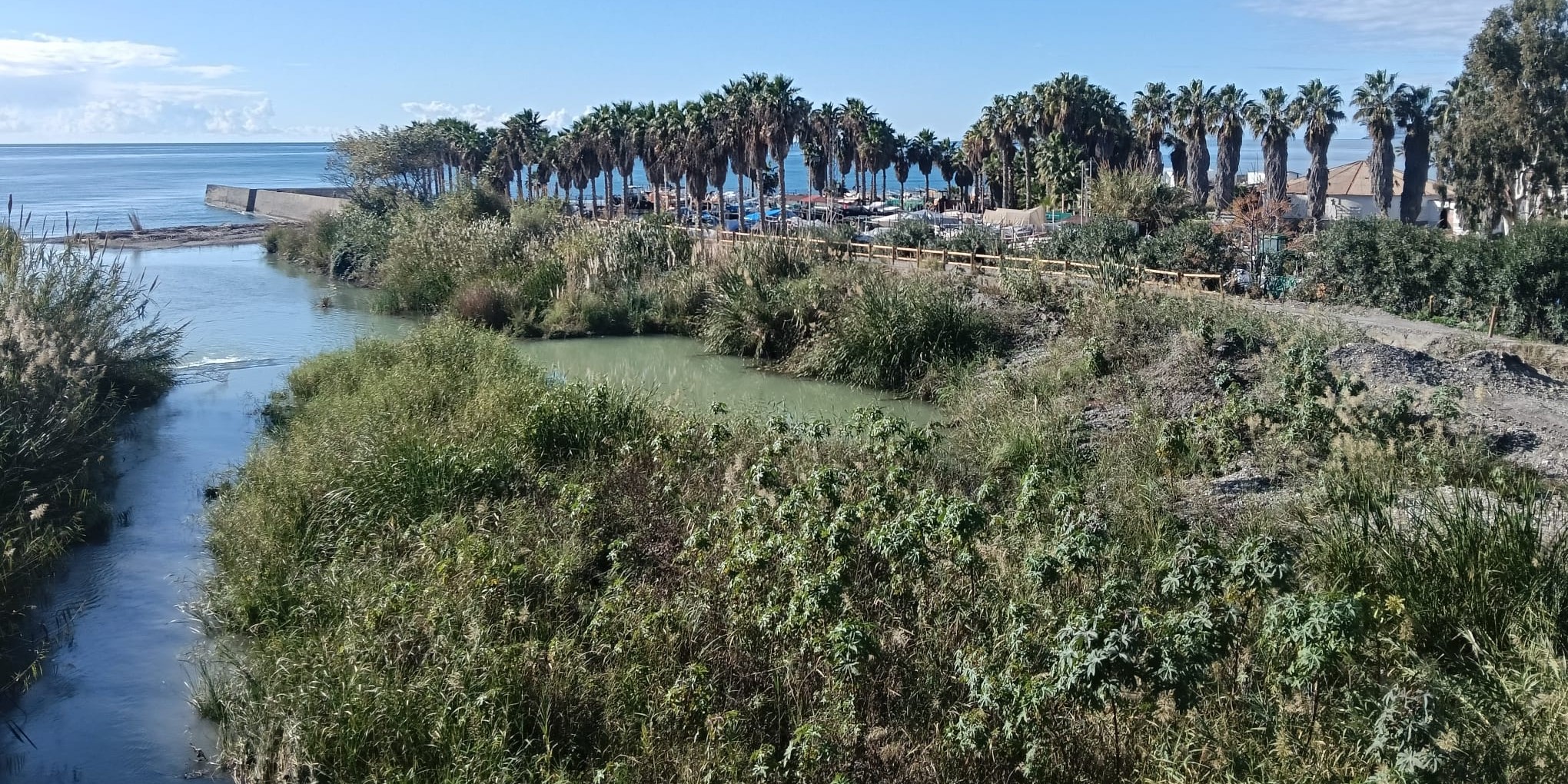 motril-el-sol-se-impone-hoy-sabado-tras-una-madrugada-inestable-con-temperaturas-entre-6-y-18-grados