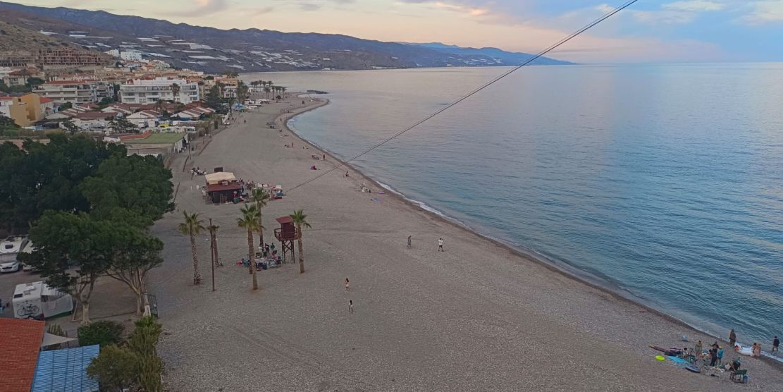 gualchos-licita-por-81-000-euros-la-pasarela-peatonal-accesible-que-unira-las-playas-de-castell-de-ferro-y-cambriles-y-espera-tenerla-lista-este-verano