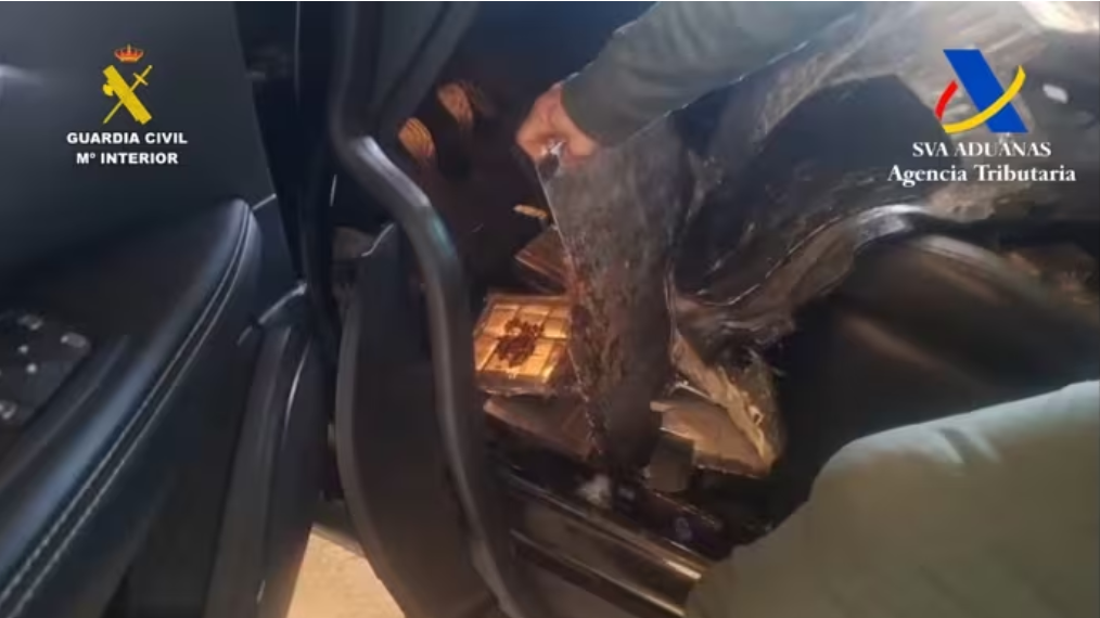 alijo-frustrado-en-melilla-motril-se-libra-de-mas-de-100-kilos-de-hachis