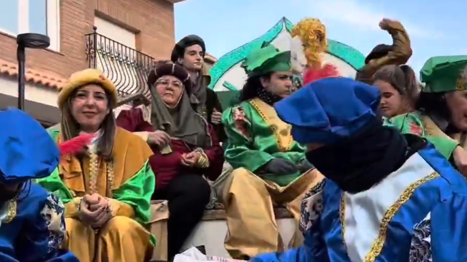 los-reyes-magos-llegaran-a-albunol-y-sus-anejos-con-entrega-de-regalos-y-tirada-de-caramelos-en-espacios-cubiertos