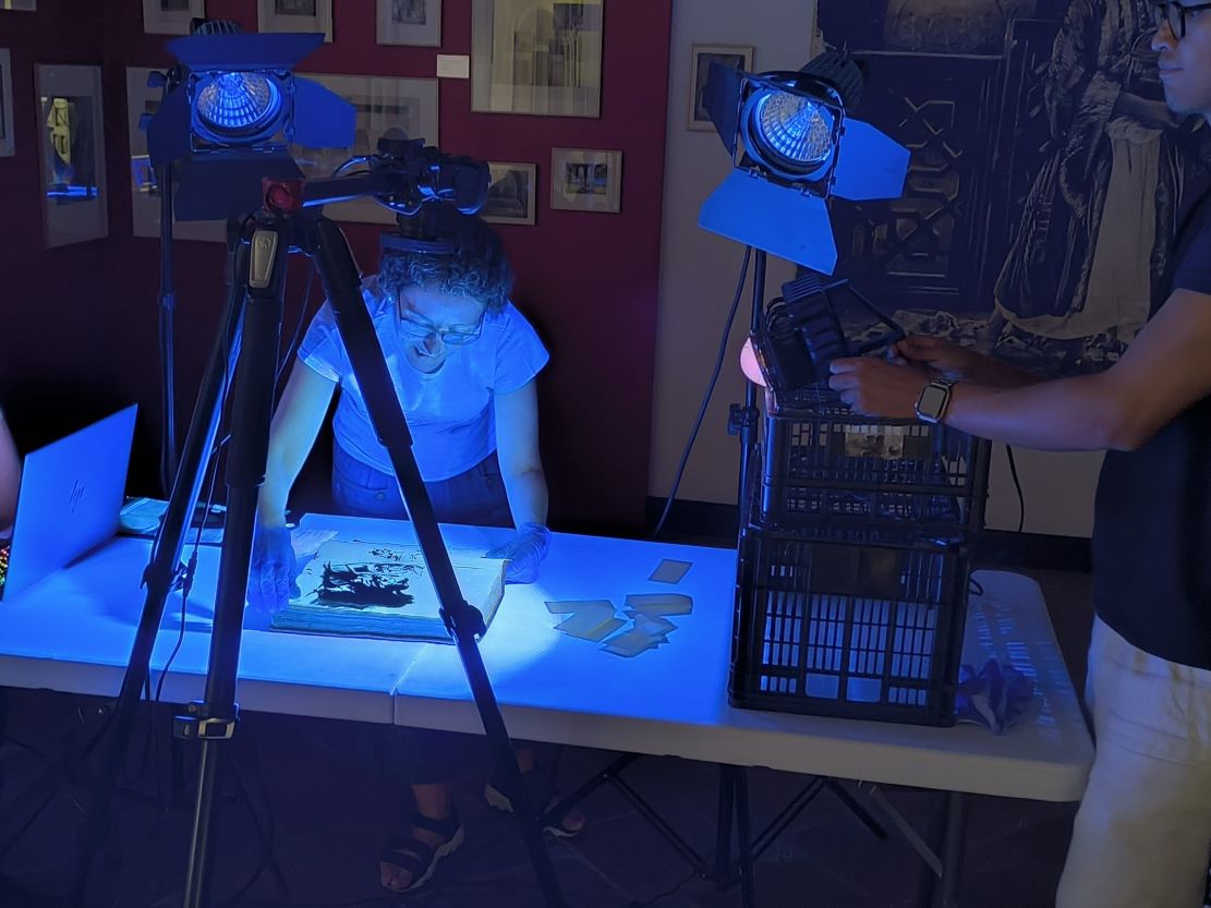 tintas-asesinas-investigadoras-de-granada-luchan-contra-la-amenaza-que-destruye-documentos-historicos