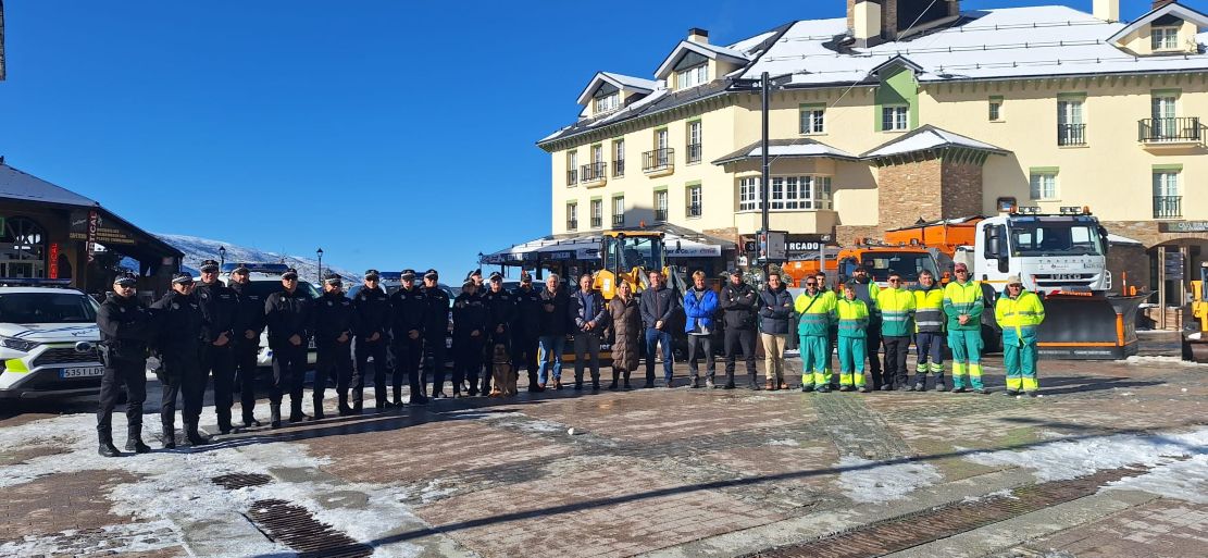 el-alcalde-de-monachil-exige-a-la-junta-mas-financiacion-para-pradollano-y-niega-falta-de-limpieza-en-sierra-nevada