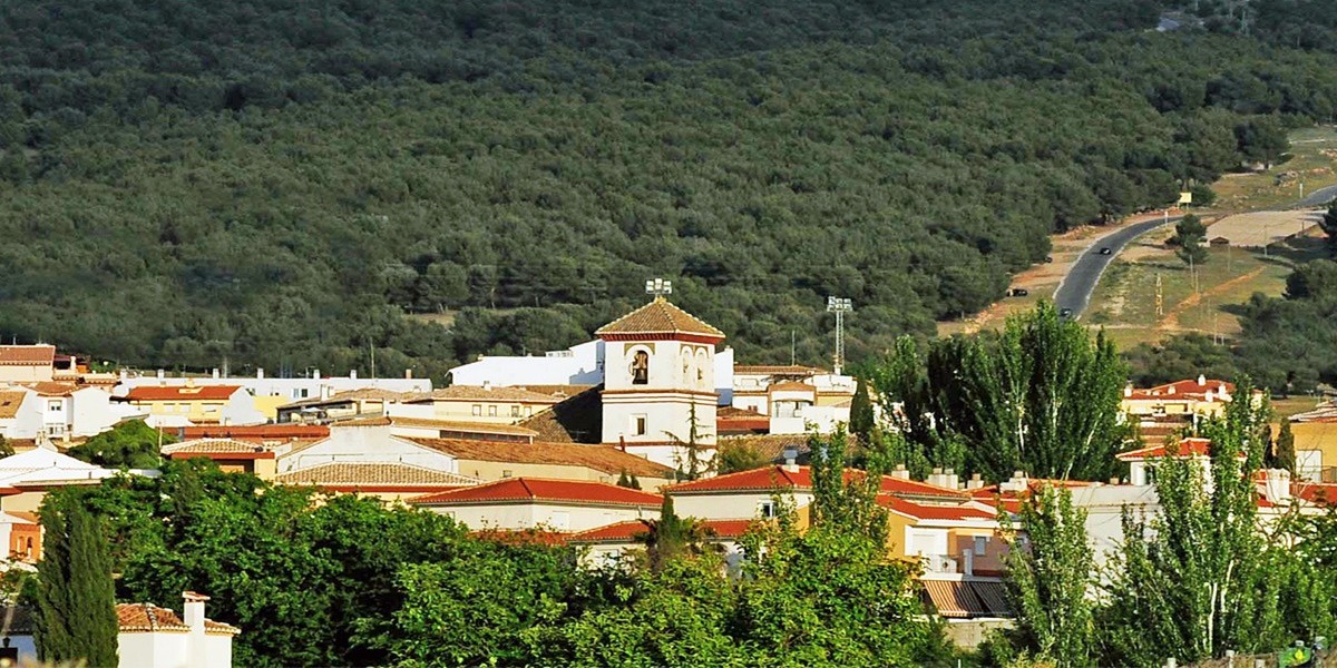 granada-la-zubia-pone-fin-a-70-anos-sin-agua-potable-regularizada-en-cumbres-verdes