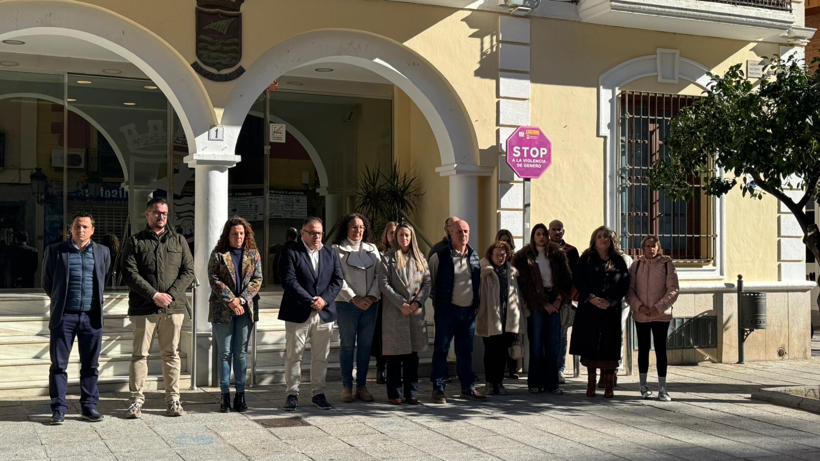 el-ayuntamiento-de-almunecar-no-acudira-a-fitur-en-senal-de-luto-por-el-accidente-ferroviario