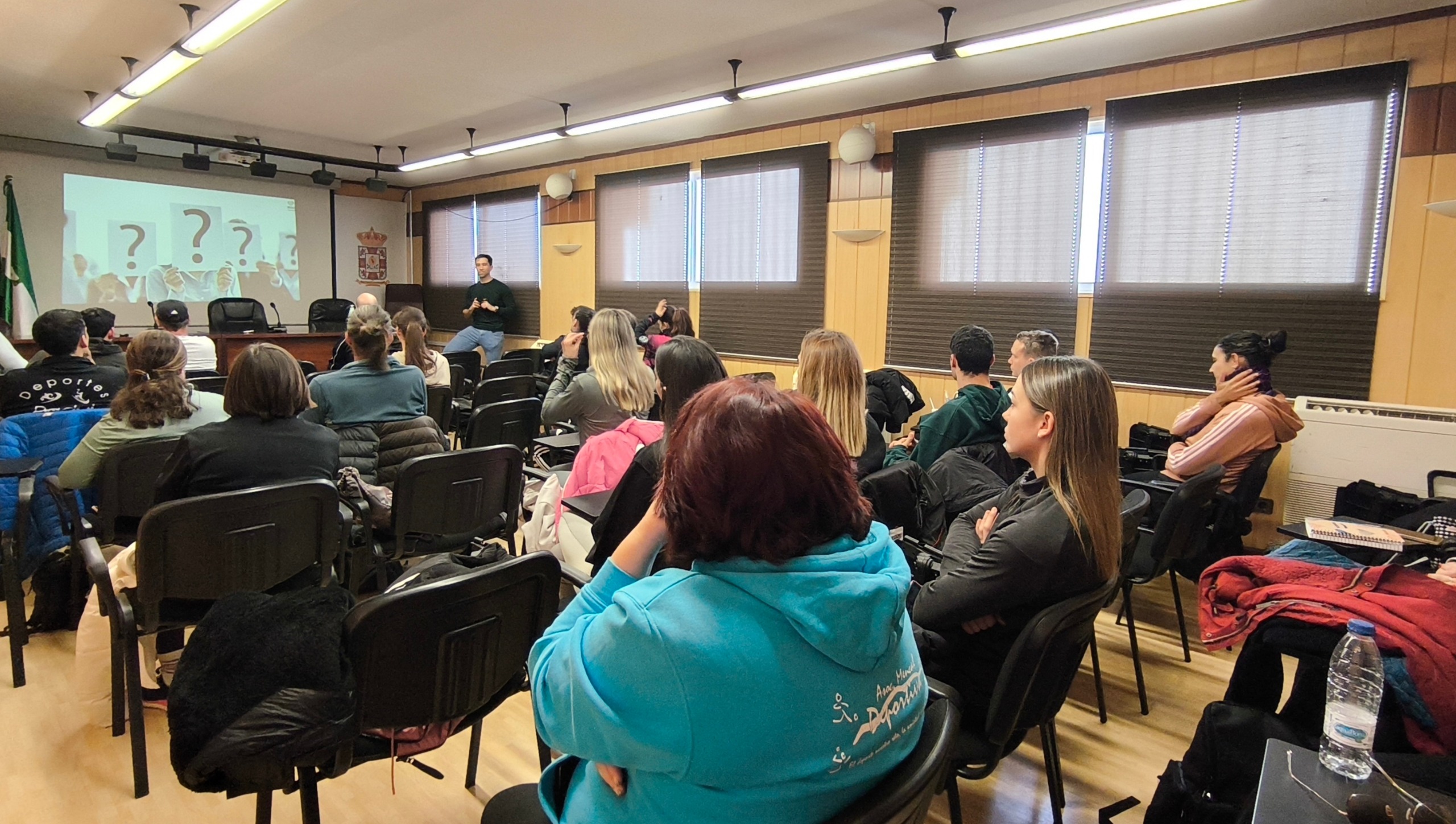 la-diputacion-de-granada-refuerza-la-formacion-deportiva-para-mejorar-la-salud-de-las-personas-mayores