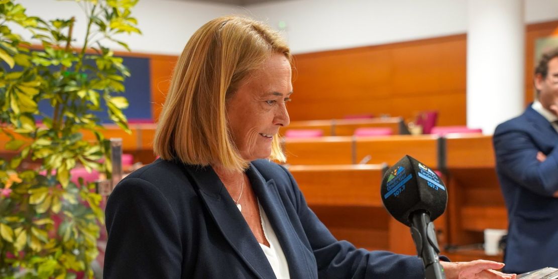 motril-el-ayuntamiento-refuerza-su-compromiso-con-los-centros-educativos-con-una-cuadrilla-exclusiva-de-mantenimiento