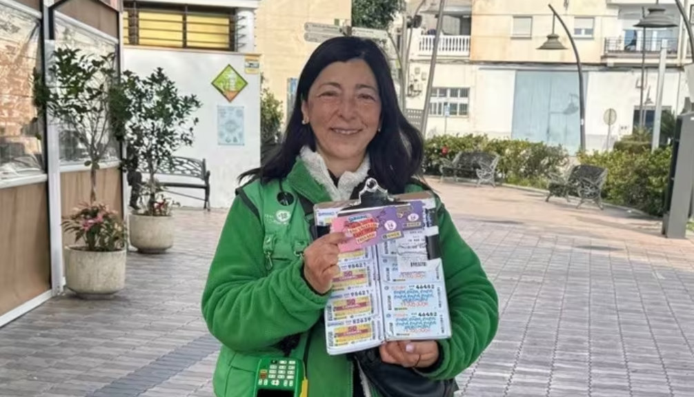 el-sueldazo-de-la-once-se-enamora-de-salobrena-con-2-000-euros-al-mes-durante-diez-anos