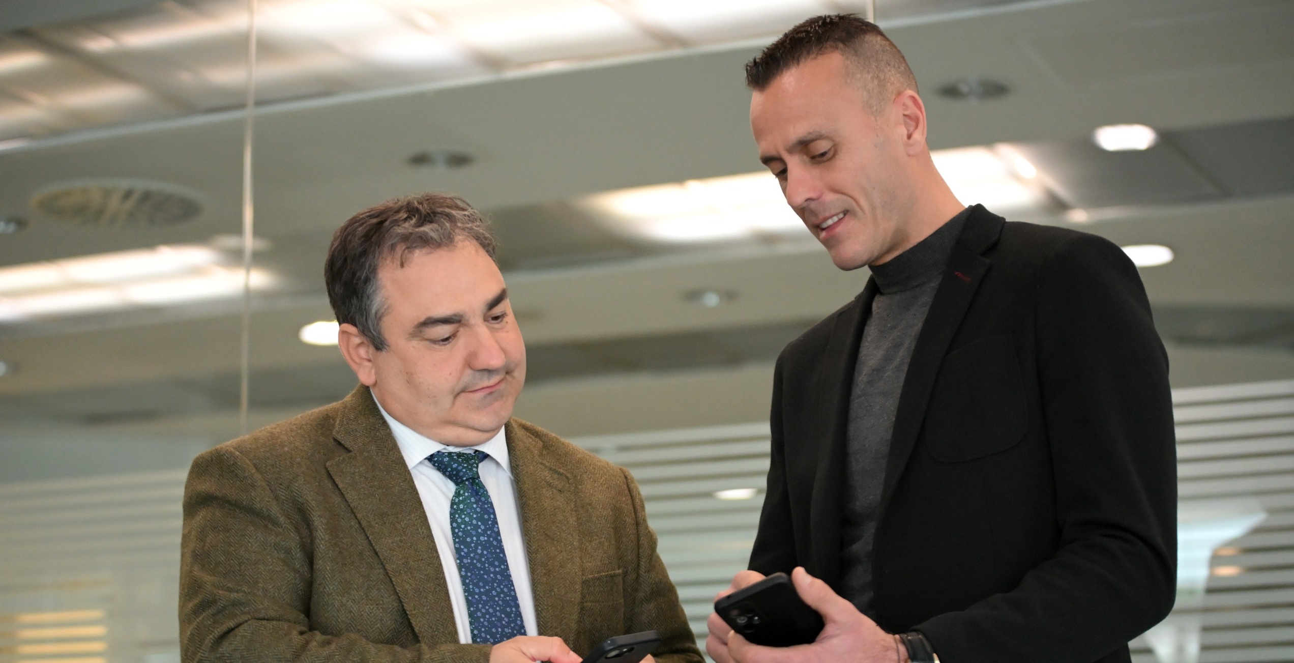 la-diputacion-de-granada-impulsa-alertas-por-whatsapp-para-actuar-mas-rapido-ante-emergencias