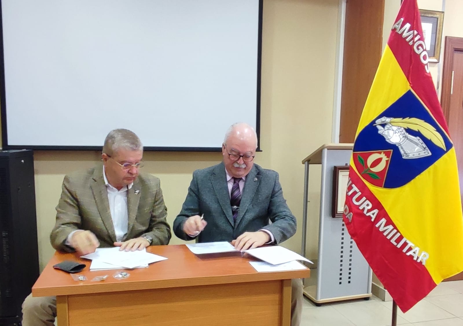 granada-hoy-se-firma-un-protocolo-de-colaboracion-entre-asociaciones-militares