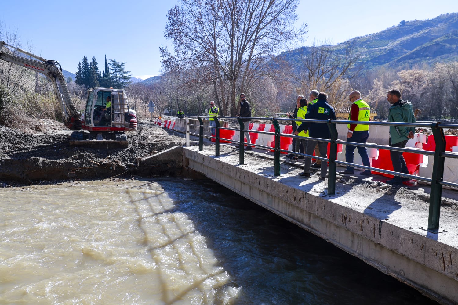 granada-rocio-diaz-anuncia-la-reapertura-de-la-a-4026-en-pinos-genil-tras-las-obras-de-emergencia-por-el-temporal