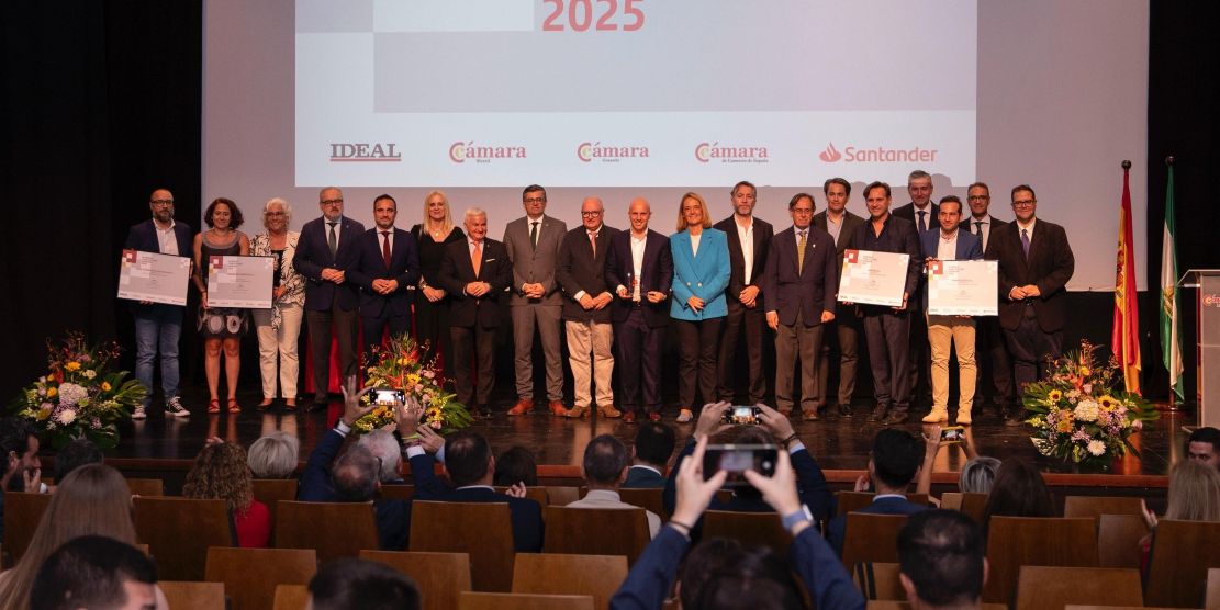 motril-aula-10-entre-las-21-finalistas-del-premio-nacional-pyme-del-ano-2025-en-formacion-y-empleo