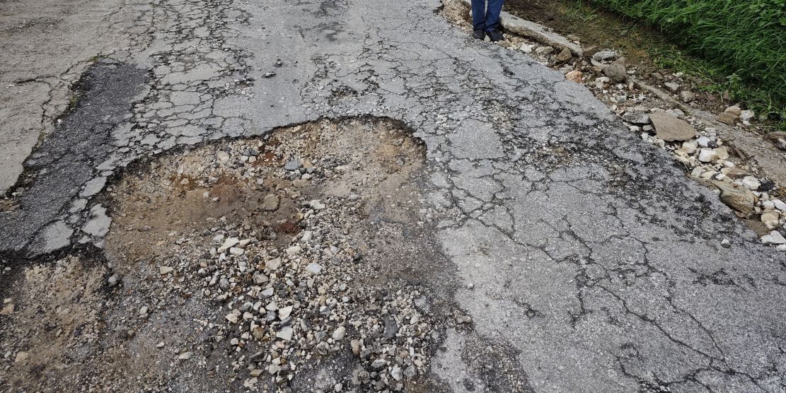 almunecar-la-herradura-iu-denuncia-el-abandono-de-los-caminos-rurales-mas-transitados-del-municipio