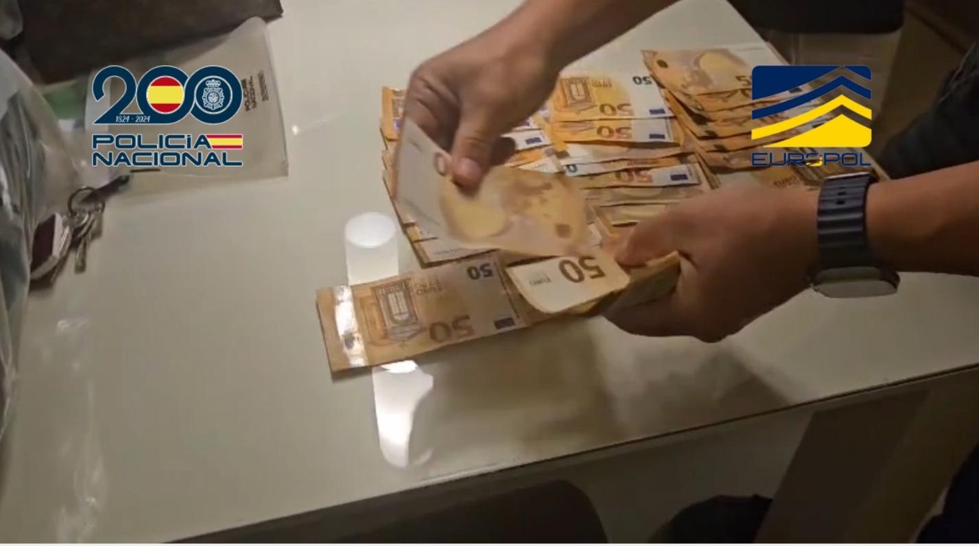 granada-golpe-internacional-al-narcotrafico-con-apoyo-de-europol-incautadas-casi-dos-toneladas-de-hachis-y-55-kilos-de-cocaina-y-siete-detenidos