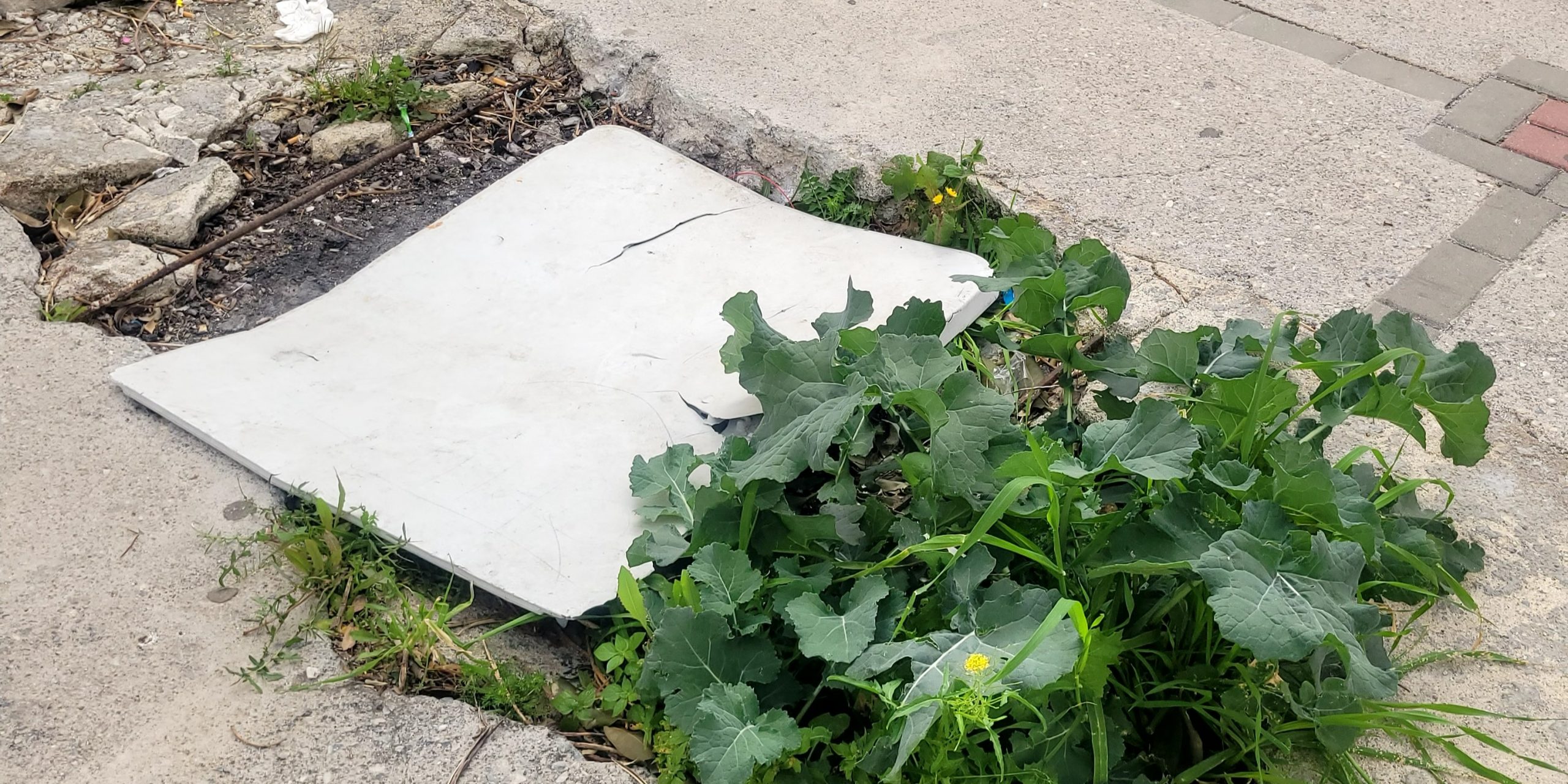 centrados-en-motril-denuncia-el-deterioro-del-cuartel-de-simancas-y-critica-que-el-superavit-municipal-no-se-destine-a-mejorar-los-barrios