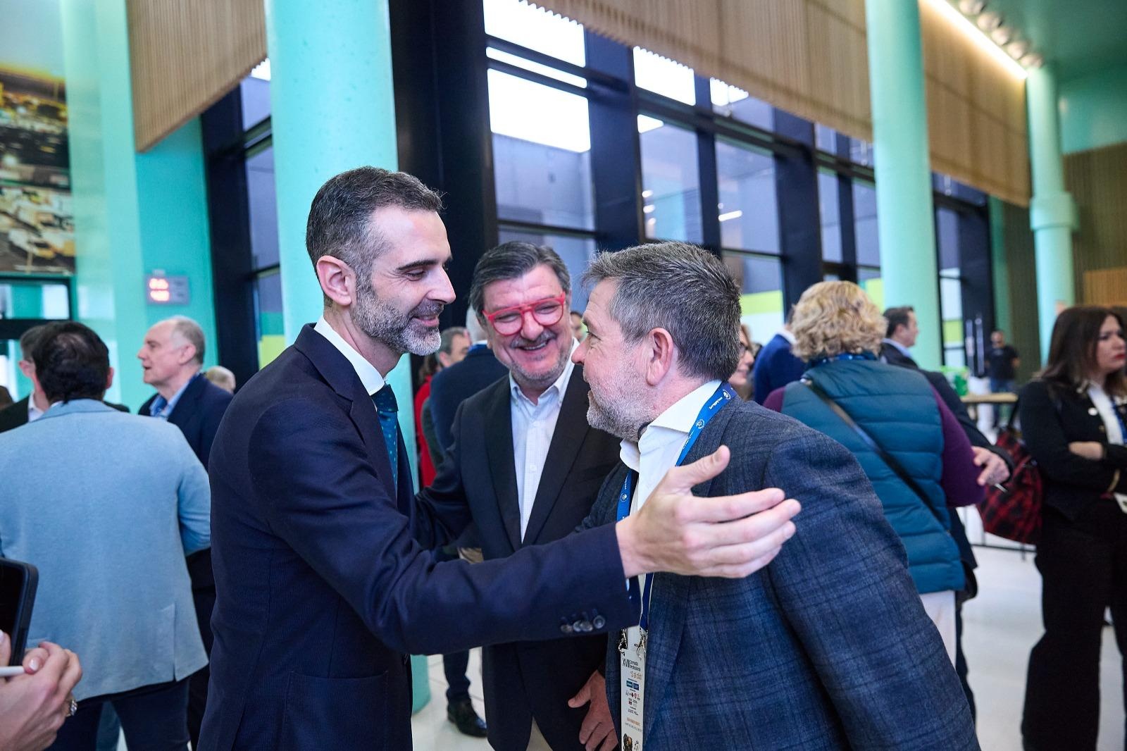 las-exportaciones-andaluzas-de-frutas-y-hortalizas-crecen-un-7-en-2025-y-superan-los-7-450me