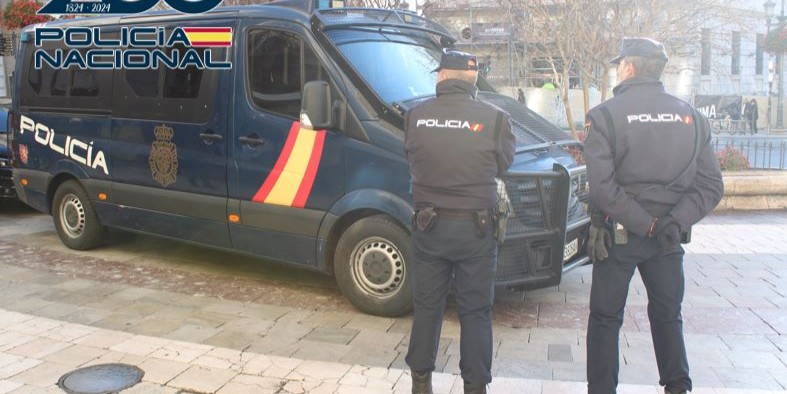 granada-detenida-una-empleada-por-apropiarse-de-mas-de-32-000-euros-de-una-anciana-a-la-que-cuidaba