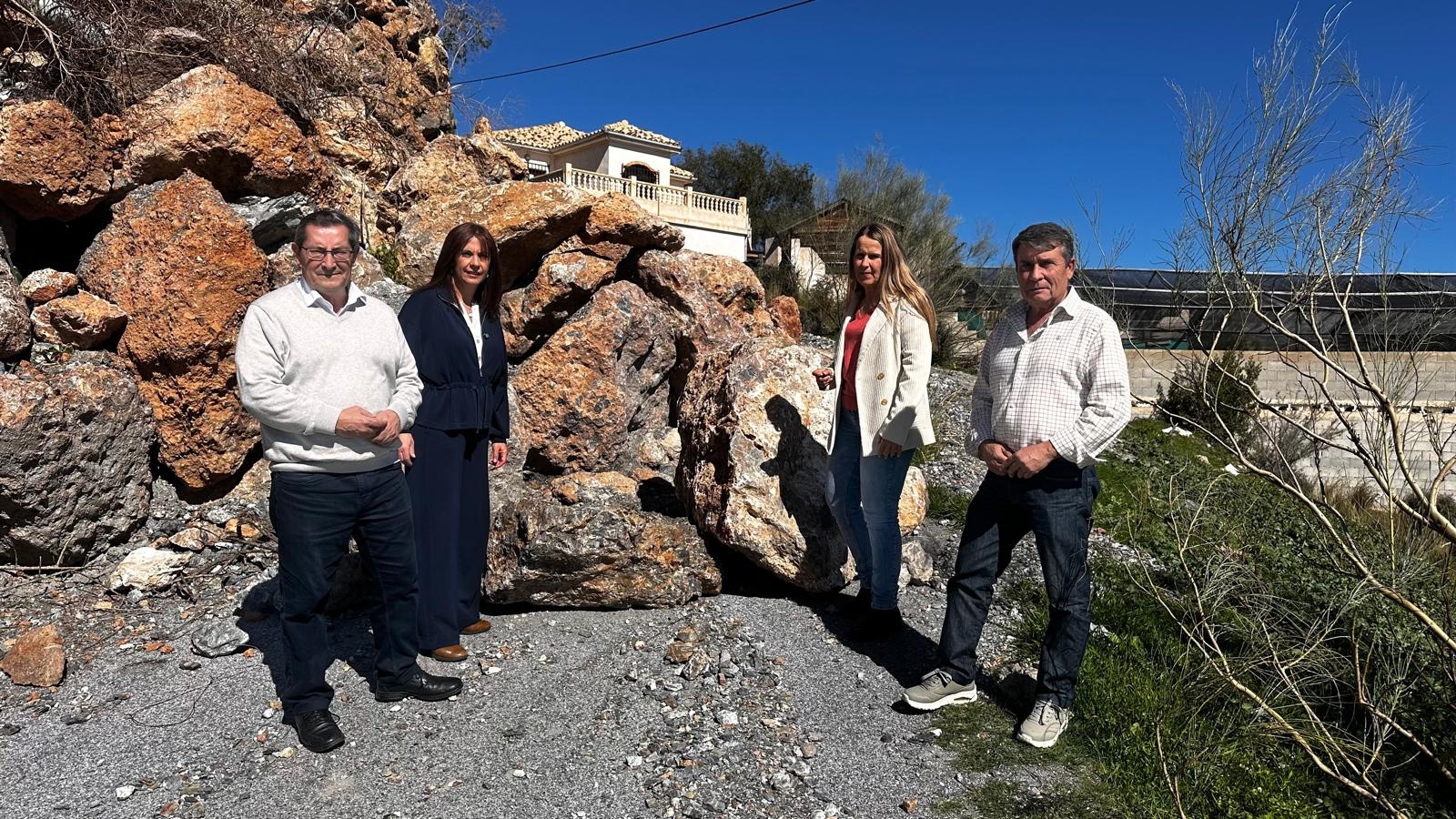 castell-de-ferro-olvido-de-la-rosa-psoe-resalta-el-respaldo-del-gobierno-para-recuperar-la-normalidad-tras-el-temporal