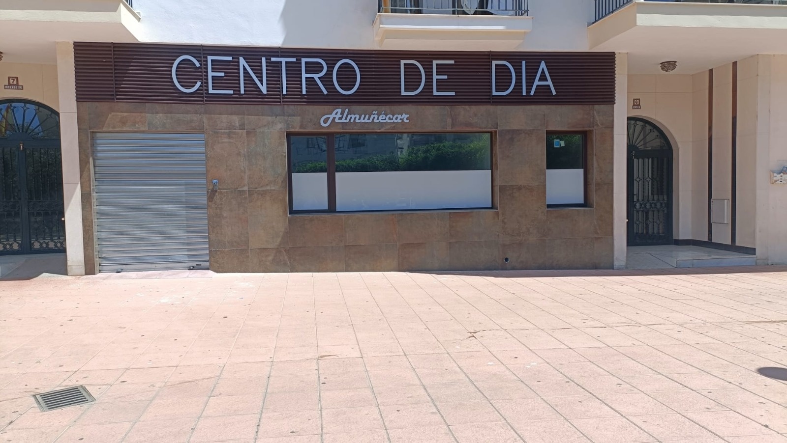 almunecar-el-psoe-denuncia-que-el-centro-de-dia-inaugurado-el-19-de-noviembre-sigue-cerrado-tras-mas-de-200-000-euros-gastados-en-alquiler