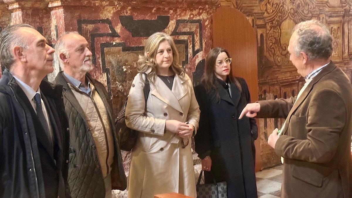 granada-vox-pide-al-ayuntamiento-colaborar-en-la-restauracion-de-las-esculturas-del-techo-del-monasterio-de-san-jeronimo-antes-del-quinto-centenario-de-la-duquesa-de-sessa