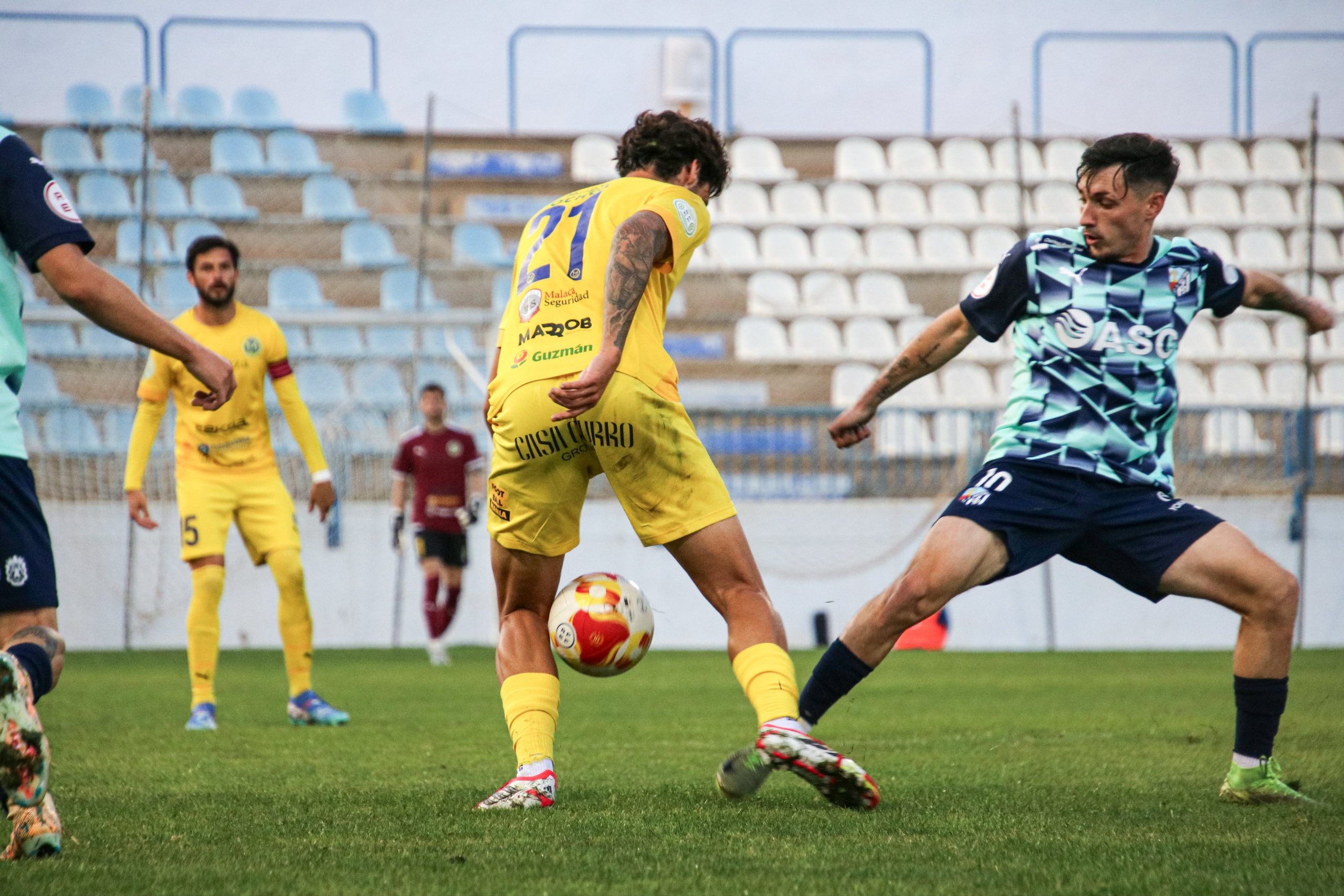 el-cf-motril-duerme-como-lider-a-pesar-del-empate-0-0-ante-el-fc-marbelli-en-un-partido-intenso-e-igualado