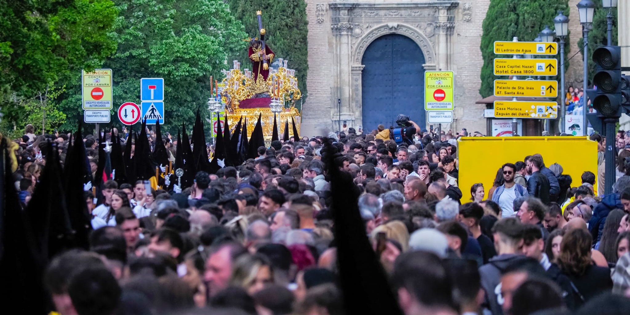 granada-tve-retransmitira-en-directo-jueves-y-viernes-santo-y-la-vigilia-pascual-con-325-000-espectadores-estimados