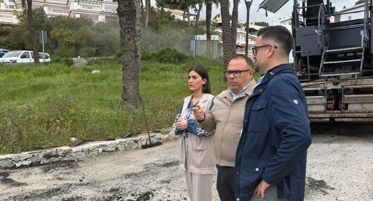 almunecar-impulsa-la-mejora-de-14-vias-con-una-inversion-de-900-000-euros-y-actua-en-marina-del-este