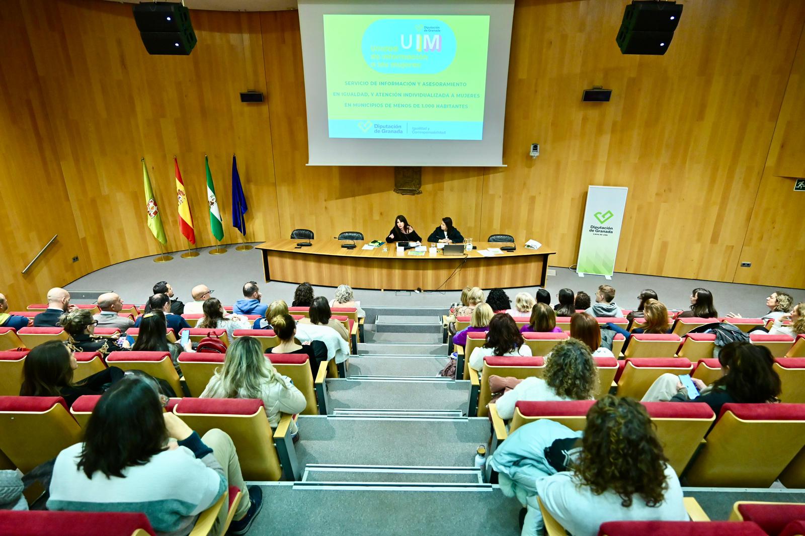 diputacion-granada-impulsa-la-primera-unidad-de-informacion-a-las-mujeres-para-apoyar-la-igualdad-en-pequenos-municipios